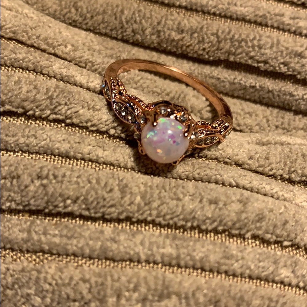 Beautiful fire opal set in rose gold plated ring